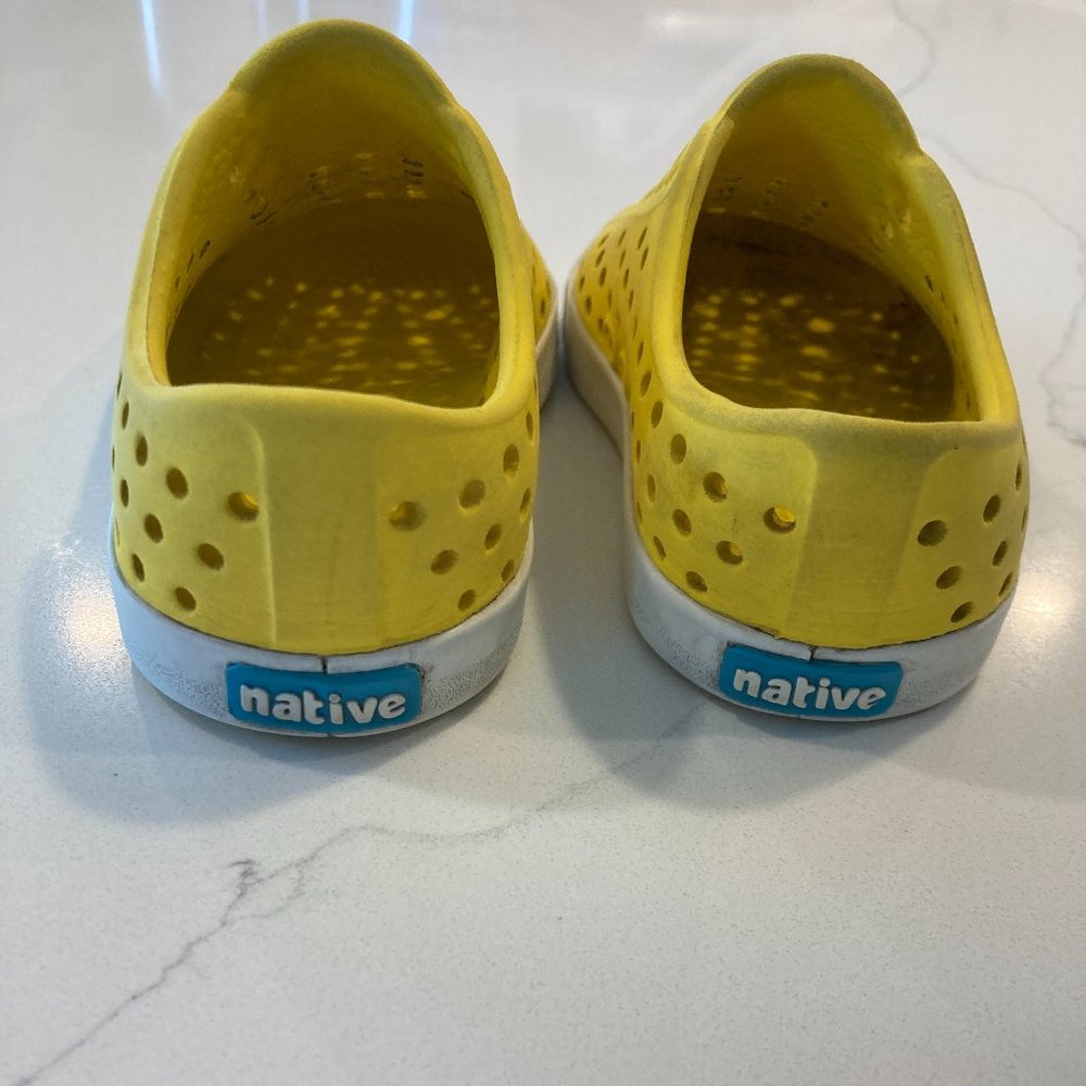 Size 5 Native Shoes
